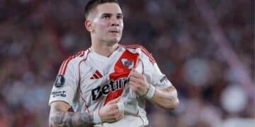 Franco Mastantuono con camiseta de River Plate antes de fichar por el Real Madrid.
