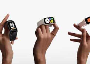 Xiaomi Smart Band 9 Active pulsera de actividad con pantalla de 1,47 pulgadas.