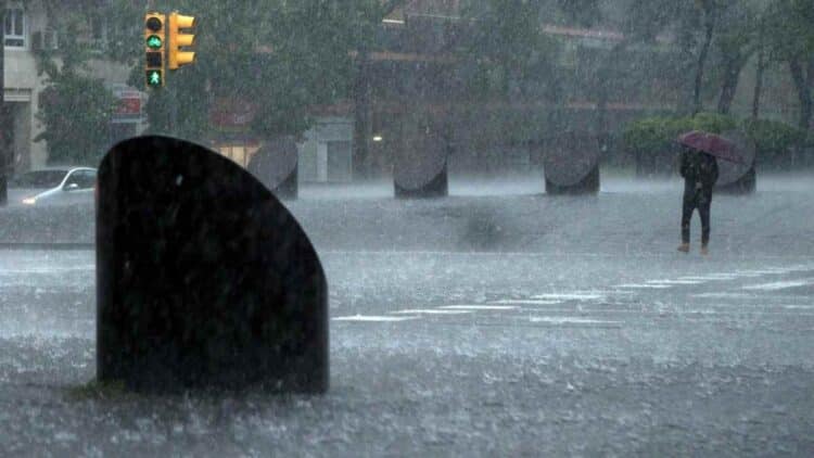 Lluvia intensa en Madrid durante la alerta amarilla de la AEMET el 29 de septiembre.