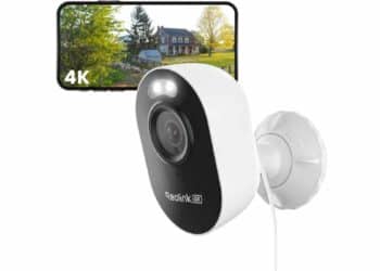 Cámara de seguridad Reolink 4K con visión nocturna y detección de movimiento inteligente en oferta.