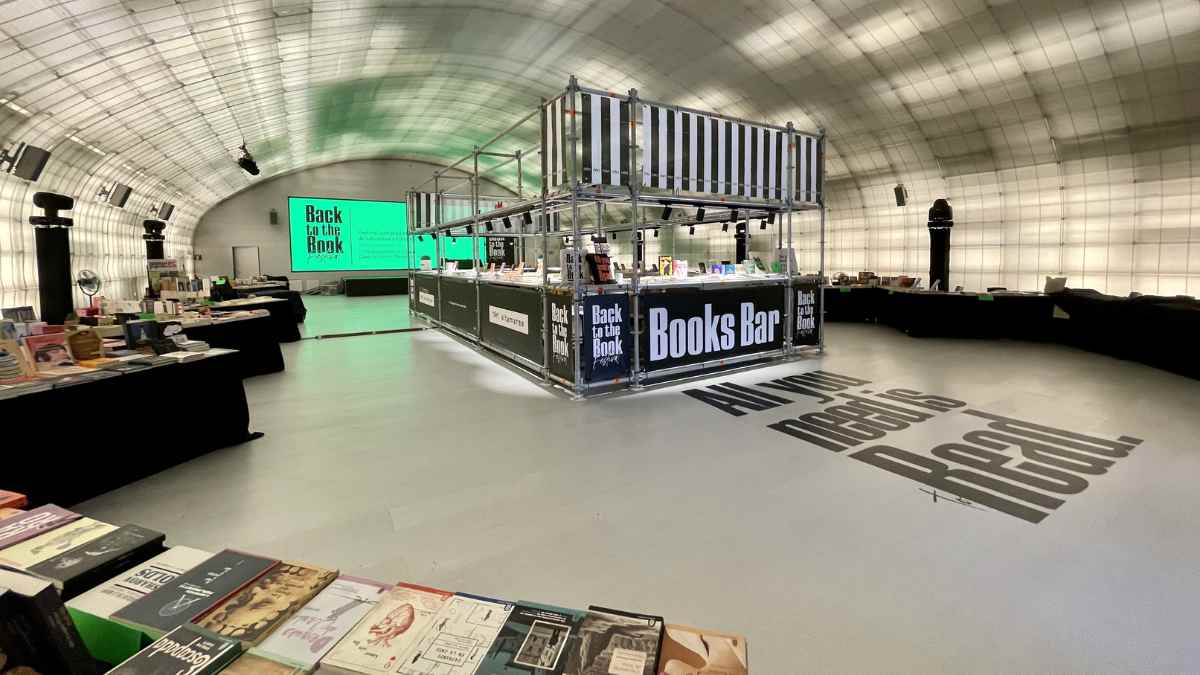 books bar en el festival Back to the Book en la Casa del Lector Madrid.