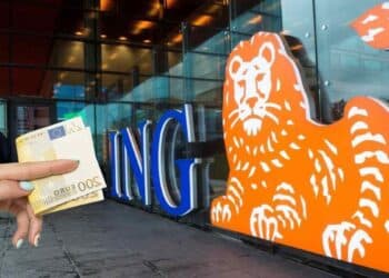Promoción de ING que ofrece 400 euros por domiciliar la nómina en la Cuenta Nómina hasta el 31 de octubre.
