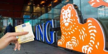 Promoción de ING que ofrece 400 euros por domiciliar la nómina en la Cuenta Nómina hasta el 31 de octubre.