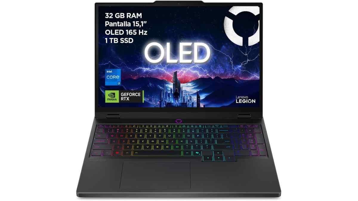 Lenovo Legion 5 Gen 10 con pantalla OLED, RTX 5070 e Intel Core i7.