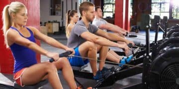 Las máquinas de ejercicio más versátiles para entrenar en casa y perder esos quilos de más ganados durante las vacaciones.
