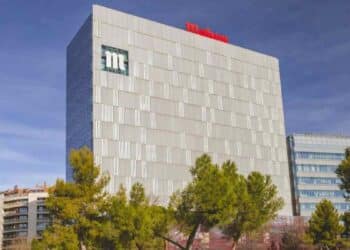 Edificio de Mahou San Miguel en Madrid para nuevas ofertas de empleo con contratos de larga duración.
