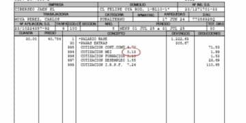 Ejemplo de nómina con deducción del MEI en 2026.