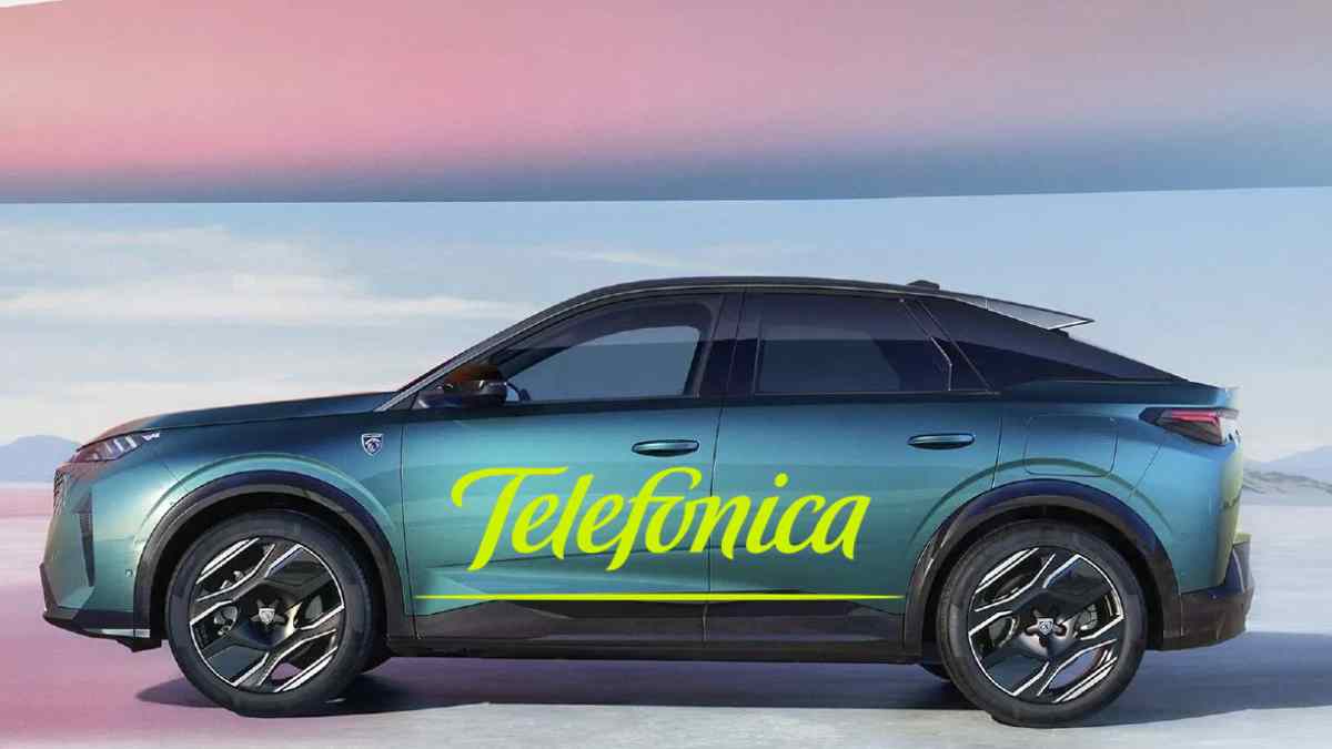 Coche compartido de Telefónica para empleados con sistema Blablacar interno.