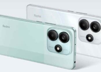 Xiaomi Redmi Note 14 5G en color verde y blanco con triple cámara trasera.