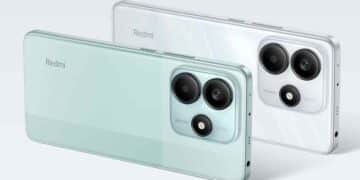 Xiaomi Redmi Note 14 5G en color verde y blanco con triple cámara trasera.