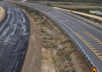 a22 tramo sietamo huesca inauguracion autovia terminada tras 21 anos.