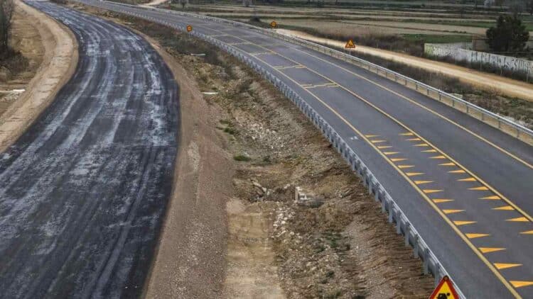 a22 tramo sietamo huesca inauguracion autovia terminada tras 21 anos.