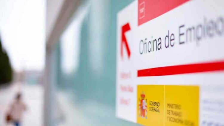 Oficina de empleo del SEPE tras los fallos del nuevo sistema informático ALMA.