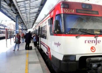 Tren Renfe cercanías Madrid estación huelga octubre 2025