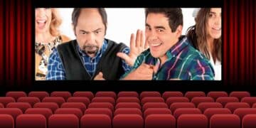 Personajes de La que se avecina en una proyección de cine por el estreno de la nueva temporada.