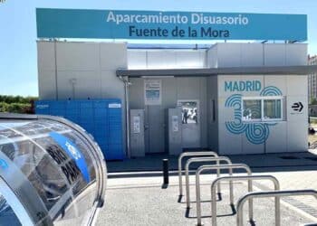 Aparcamiento disuasorio Fuente de la Mora en Madrid de EMT para aparcar gratis y usar transporte público.
