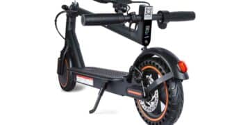 Patinete eléctrico babuloo Hf4 plegable con pantalla LED y app, velocidad de 25 km/h y precio menor de 140 euros.