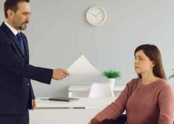 Reforma laboral sobre incapacidad permanente y derechos de los trabajadores ante el despido.