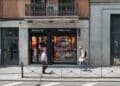 Fachada del restaurante chino más barato de Madrid Bar Dimsum con platos caseros desde 1 euro