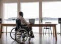 Subsidio mayores 52 compatible con incapacidad permanente total.