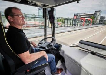 trabajo en alemania para conductores con sueldo de 2500 euros y formación pagada.