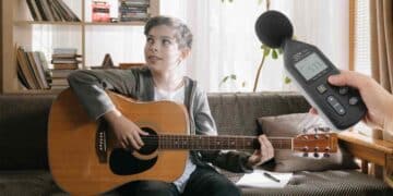 Vecinos pueden denunciar ruidos de obras según la Ley de Propiedad Horizontal.