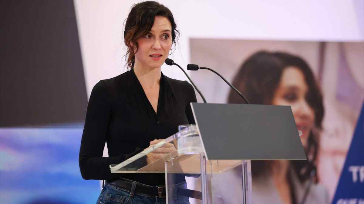 Portavoz durante un acto institucional sobre las ayudas al alquiler en la Comunidad de Madrid.