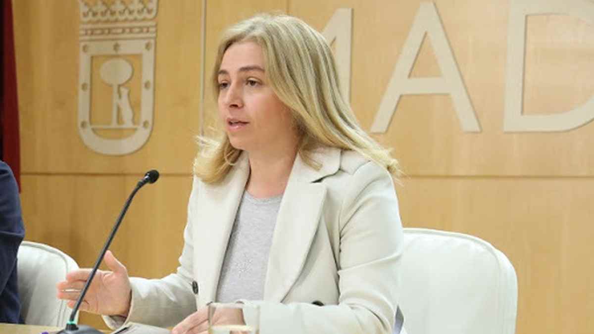 Portavoz municipal en rueda de prensa sobre la convocatoria de 1.106 plazas de Seguridad y Emergencias en Madrid.