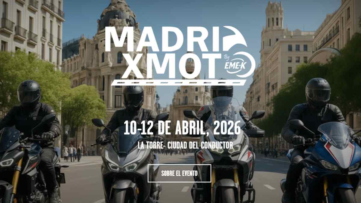 Motoristas en Madrid promocionando el evento Madrid X Moto 2026 en La Torre – Ciudad del Conductor.