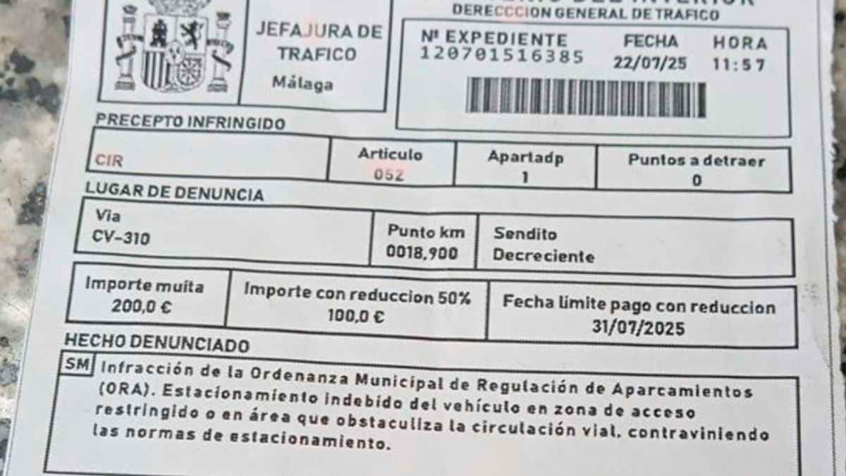 multa falsa dgt ejemplo de aviso fraudulento por sms y correo.