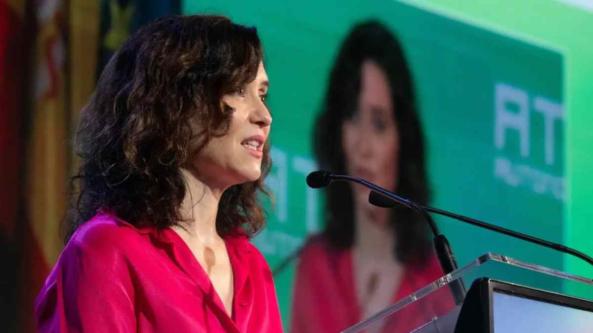 Isabel Díaz Ayuso anunciando ayudas para nuevos autónomos.