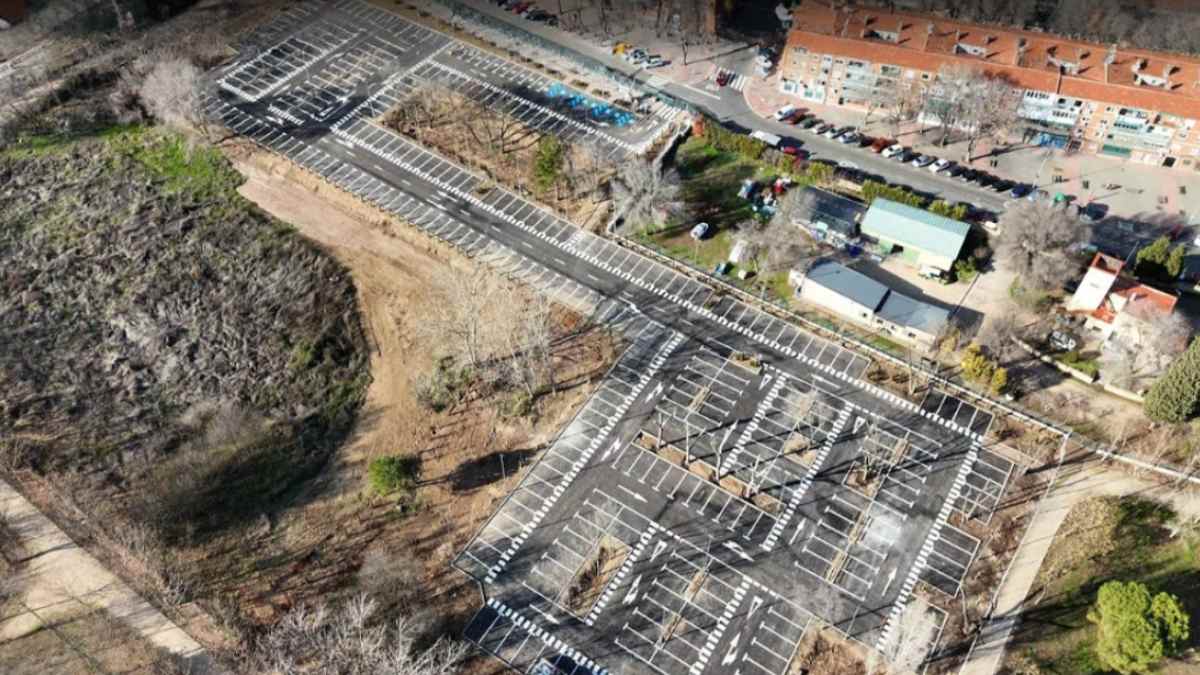 Aparcamiento público de Reyes Católicos en el barrio de Nuestra Señora de Belén con 350 plazas en Alcalá de Henares