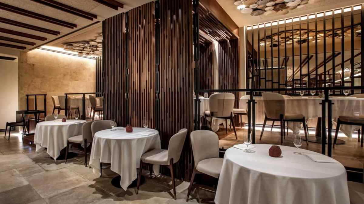Interior del restaurante Estrella Michelin de Madrid que anuncia su cierre.