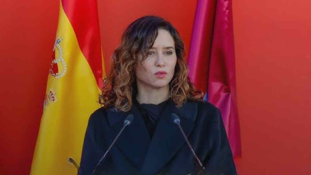 Isabel Díaz Ayuso anuncia el pago de atrasos de 2025 y la subida salarial de 2026 a los funcionarios de Madrid