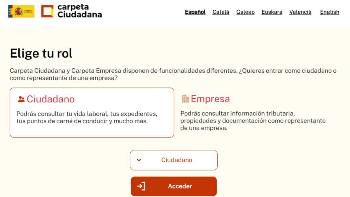 Pantalla de acceso a Mi Carpeta Ciudadana para consultar el estado del expediente de Dependencia con certificado digital