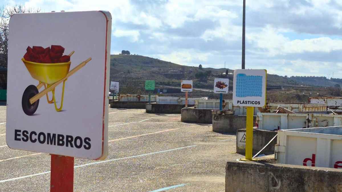 Punto limpio de Arganda del Rey con zona de escombros para obtener el 5% de descuento en la tasa de basuras