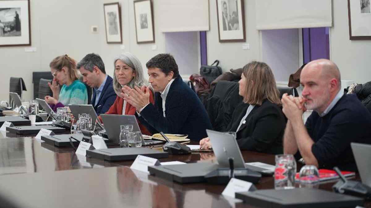 Reunión institucional sobre la creación del Observatorio Estatal de Incapacidad Temporal