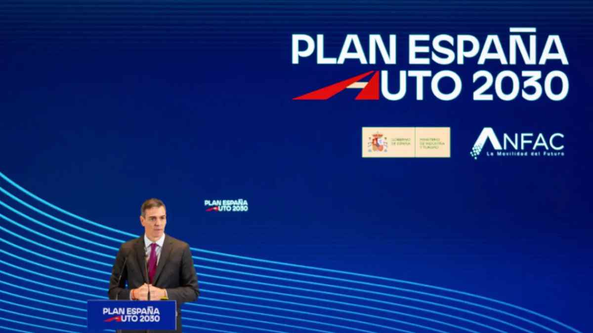 Plan Auto 2026 presentado por el Gobierno con ayudas para coches eléctricos