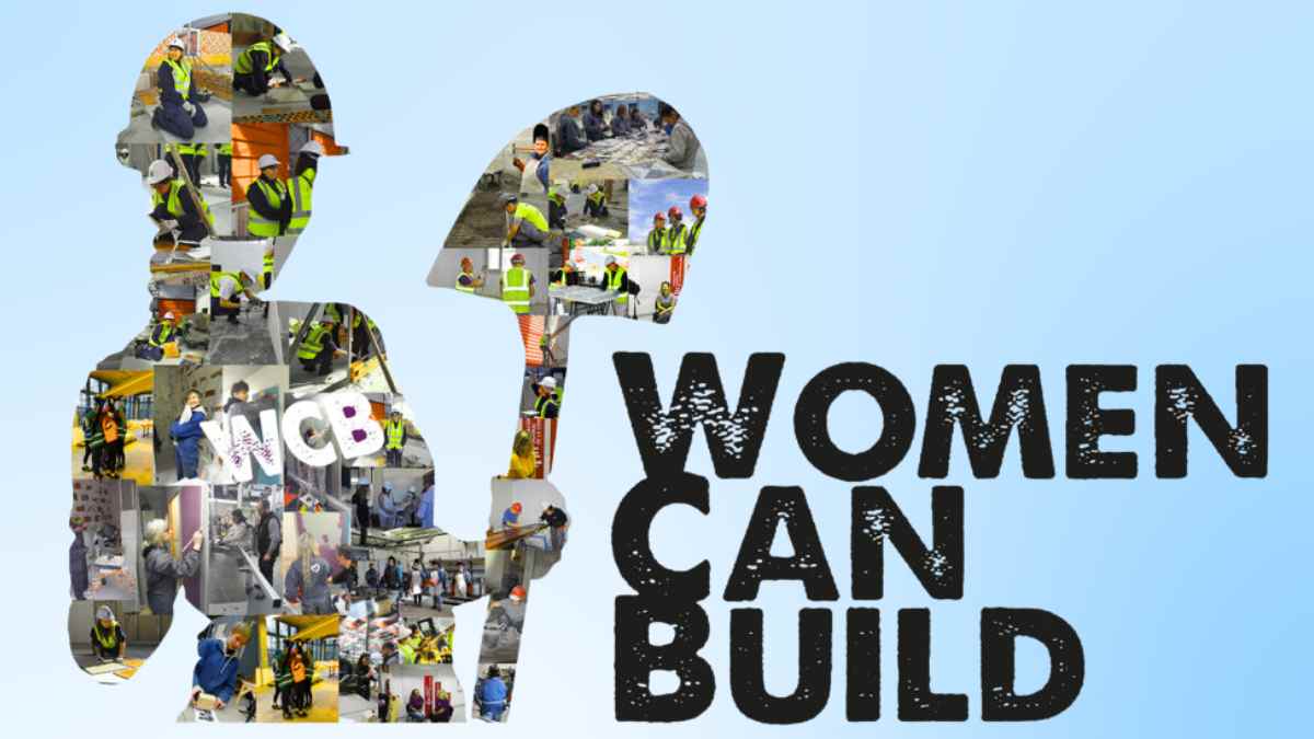 Mujeres trabajando en construcción dentro del proyecto Women Can Build para impulsar la formación profesional femenina