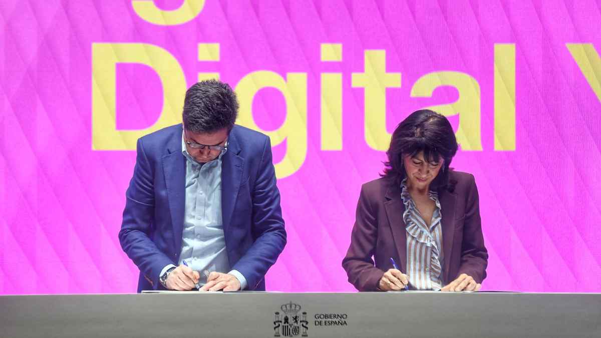 Firma del acuerdo entre AESIA y el Instituto de las Mujeres para combatir la violencia digital y los sesgos de género en la inteligencia artificial