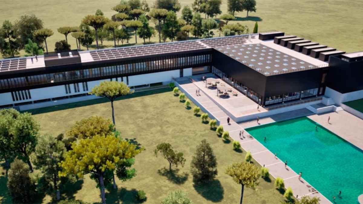 Polideportivo Carlos Ruiz en Pozuelo con piscina climatizada y zonas deportivas modernas