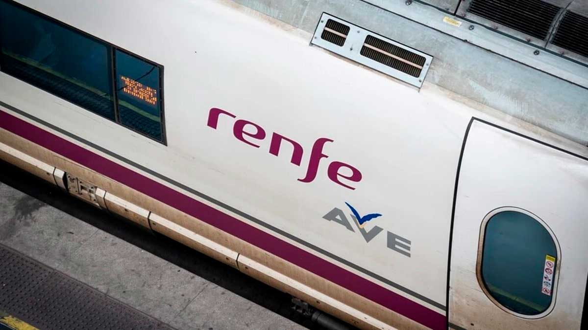 Tren de alta velocidad de Renfe AVE para ilustrar la futura terminal de Parla