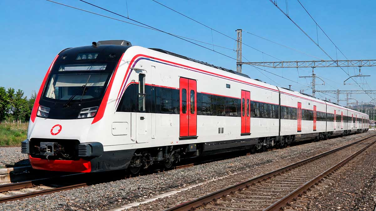 Nuevo tren Stadler de gran capacidad de Cercanías Madrid en servicio.
