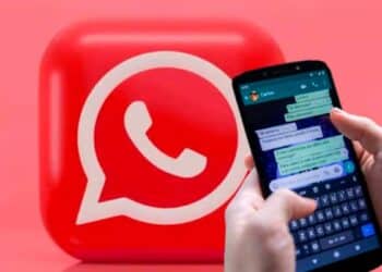 Cambiar WhatsApp a modo rojo