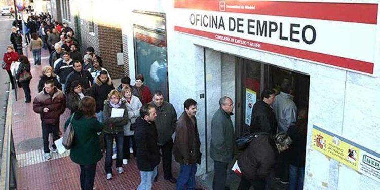 El Servicio Nacional de Empleo (SNE) lanza 46 ofertas de empleo para trabajar en Madrid.