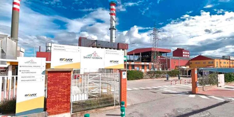 Empleo operario especialista Saint-Gobain