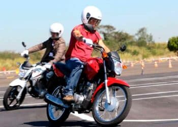 Nuevo curso DGT para motocicletas