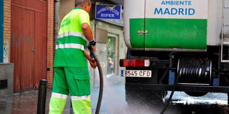 Oferta de empleo FCC para trabajar en la limpieza viaria