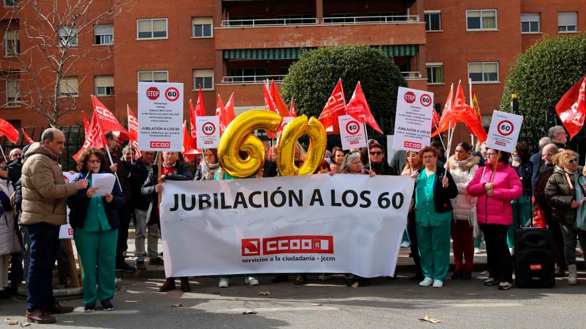 Pensión completa a los 60 años