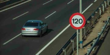 DGT avisa velocidad límite